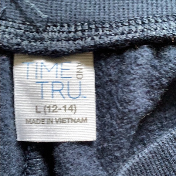 Sweatpants - Picture 2 of 3